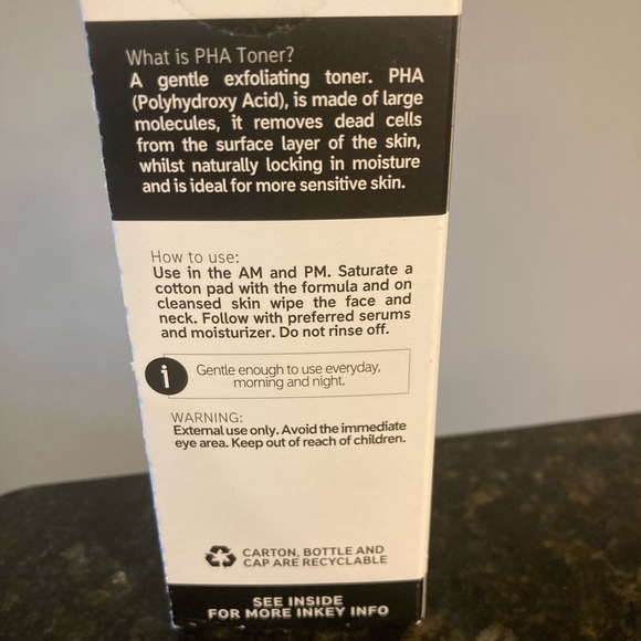 The Inky List Polyhydroxy Acid (PHA) Gentle Exfoliating Toner 3.4 oz — NEW - Picture 6 of 10